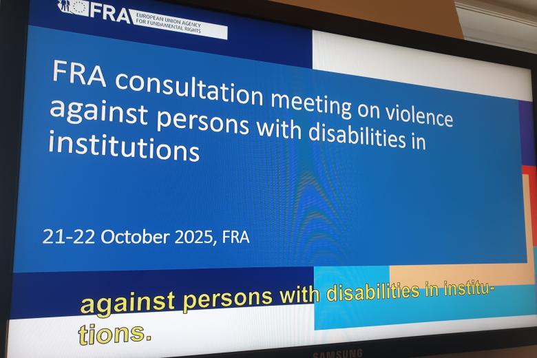 plansza z tekstem w języku angielskim