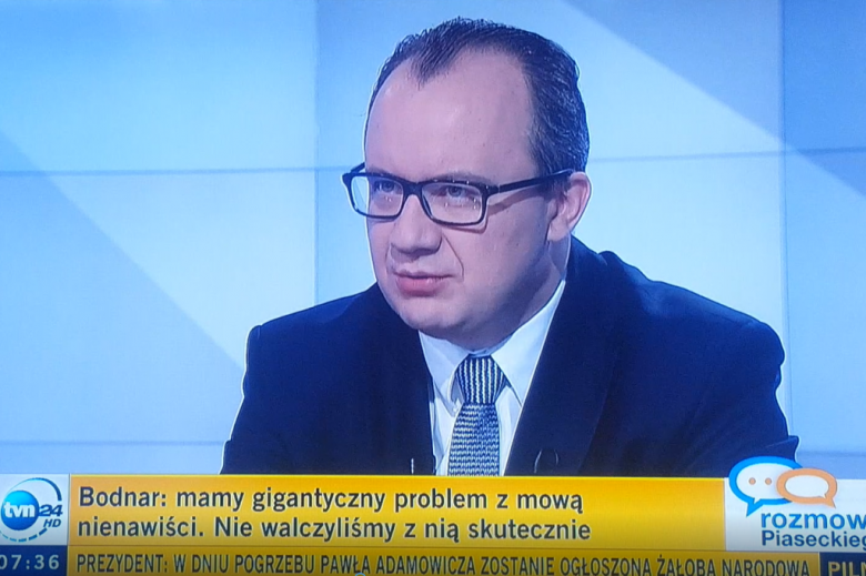 Mężczyzna w studio TV