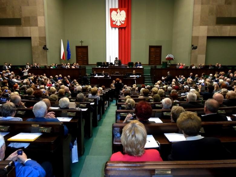 na zdjęciu uczestnicy Obywatelskiego Parlamentu Seniorów