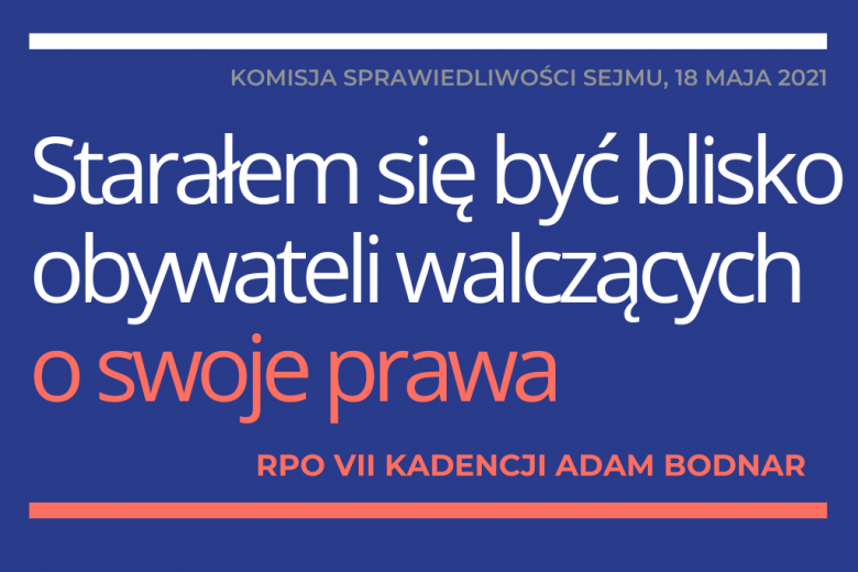 Grafika z biało-czerwonym napisem na granatowym tle