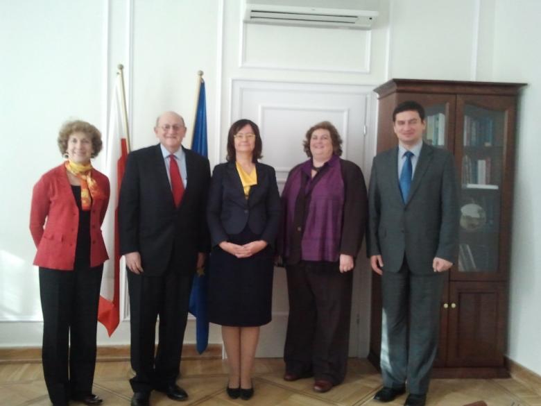 Na zdjęciu od lewej: Stacy Bernard Davis, Ira N. Forman, Irena Lipowicz, Daniel E. Hall, Mirosław Wróblewski.