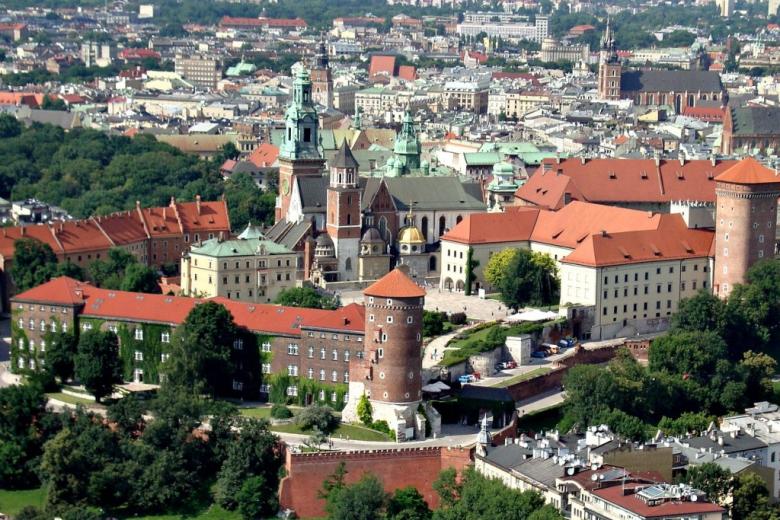 Widok starego miasta i zamku