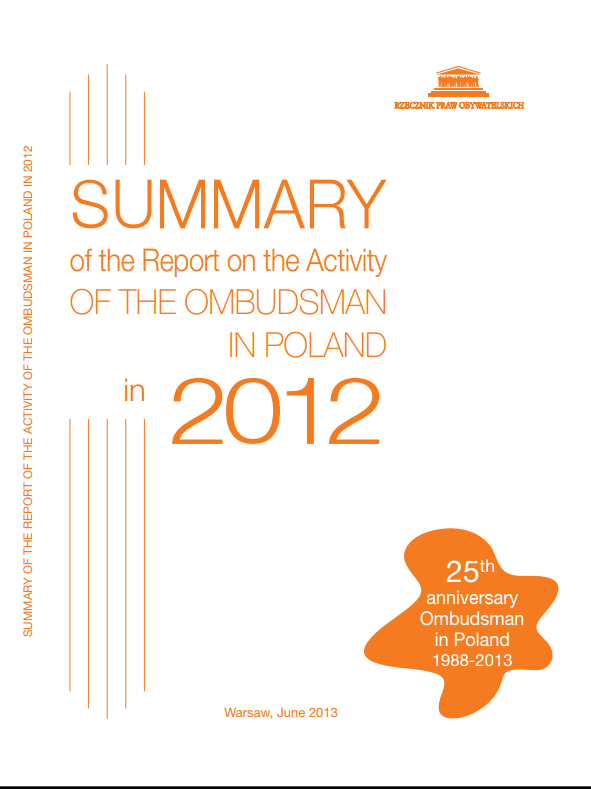 Biała okładka z pomarańczowym napisem