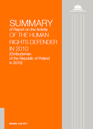 Pomarańczowa okładka z napisem Summary 