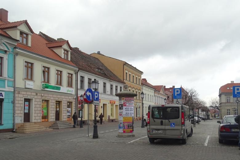 Samochód na rynku