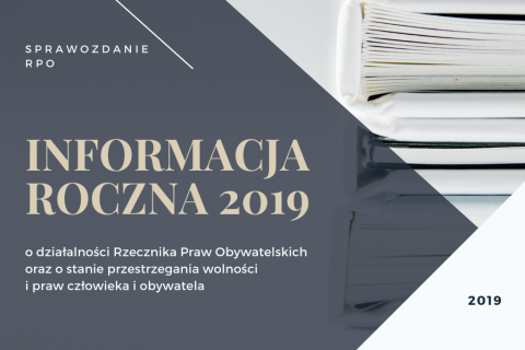 plansza z trójkątem szarym z napisem "informacja roczna 2019"