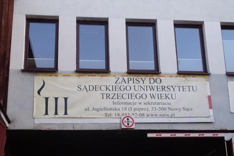 Zdjęcie: banner z informacją o zapisach na UTW w Nowym Sączu